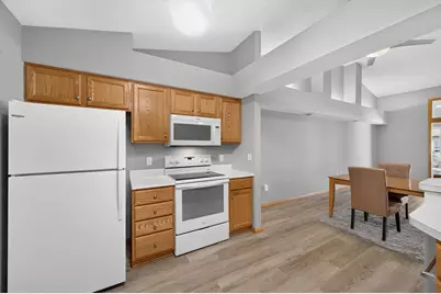 9254 Prairieview Trail N, Champlin, MN 55316 - Photo 10