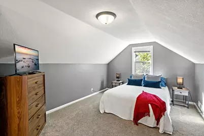 63 Iowa Avenue W, Saint Paul, MN 55117 - Photo 6