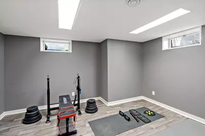63 Iowa Avenue W, Saint Paul, MN 55117 - Photo 16