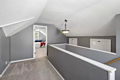 63 Iowa Avenue W, Saint Paul, MN 55117 - Photo 24