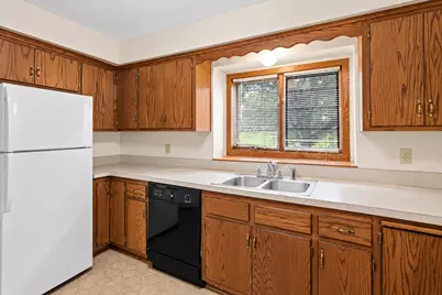 6933 Magda Drive, Maple Grove, MN 55369 - Photo 8