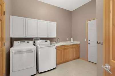 18519 Farmstead Circle, Eden Prairie, MN 55347 - Photo 24