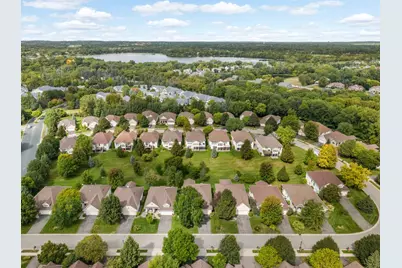 18519 Farmstead Circle, Eden Prairie, MN 55347 - Photo 44