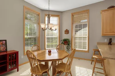 18519 Farmstead Circle, Eden Prairie, MN 55347 - Photo 16