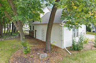 8915 Umbria Pl N, Maple Grove, MN 55311 - Photo 58