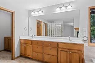 8915 Umbria Pl N, Maple Grove, MN 55311 - Photo 20