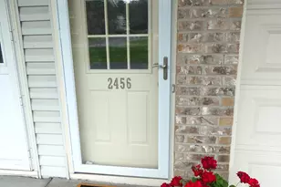 2456 Grenadier Ave N, Oakdale, MN 55128 - Photo 2