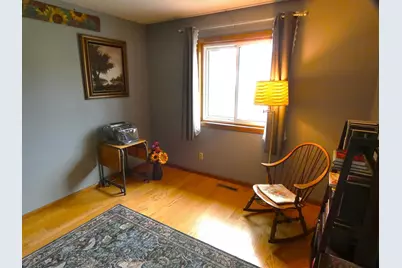 2456 Grenadier Avenue N, Oakdale, MN 55128 - Photo 16