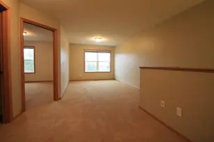 11040 Fergus St NE, Blaine, MN 55449 - Photo 8