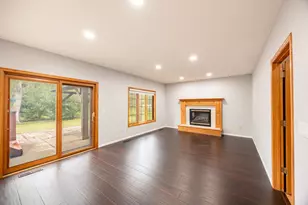 3509 91st Cres N, Brooklyn Park, MN 55443 - Photo 10