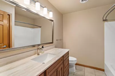 7161 Cahill Avenue, Inver Grove Heights, MN 55076 - Photo 8