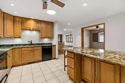 7161 Cahill Avenue, Inver Grove Heights, MN 55076 - Photo 12