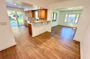795 County Road B2 W, Roseville, MN 55113 - Photo 10