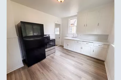 3419 Queen Avenue N, Minneapolis, MN 55412 - Photo 2