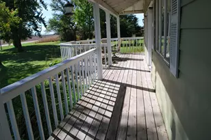 911 Lake Aires Rd, Fairmont, MN 56031 - Photo 8