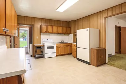 401 Park Street, Freeborn, MN 56032 - Photo 18
