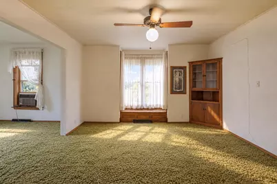 401 Park Street, Freeborn, MN 56032 - Photo 16