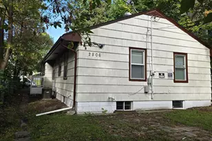 2806 Emerson Ave N, Minneapolis, MN 55411 - Photo 2