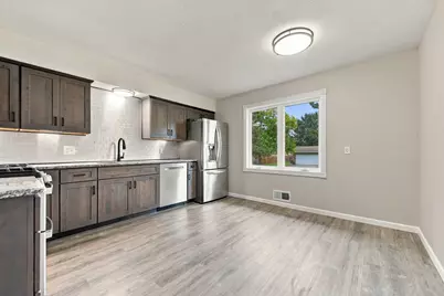 1709 Cochrane Avenue, Eagan, MN 55122 - Photo 6
