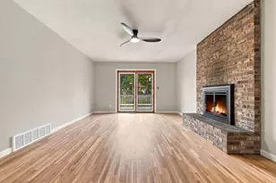 1709 Cochrane Ave, Eagan, MN 55122 - Photo 8