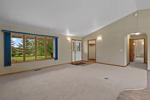 12221 85th Ave, Milaca, MN 56353 - Photo 2
