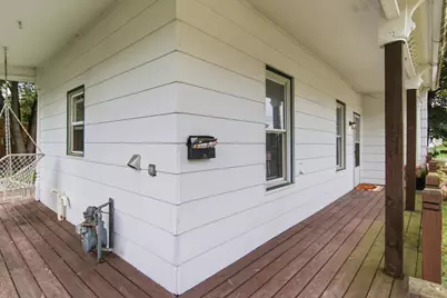 465 W Spruce Street, Chippewa Falls, WI 54729 - Photo 4