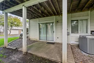 15813 Griffon Path, Apple Valley, MN 55124 - Photo 10