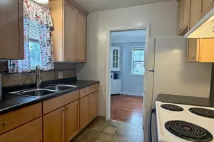 1033 3rd Ave SE, Rochester, MN 55904 - Photo 8