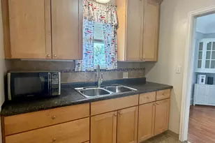 1033 3rd Ave SE, Rochester, MN 55904 - Photo 6