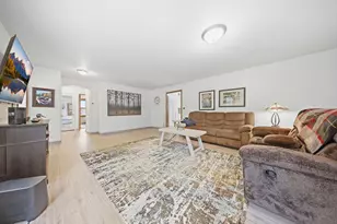 112 Basil St, Balsam Lake, WI 54810 - Photo 6