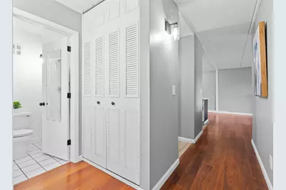 10501 Cedar Lake Road #512, Minnetonka, MN 55305 - Photo 22