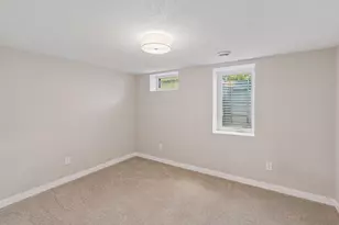 4243 Douglas Dr N, Crystal, MN 55422 - Photo 30