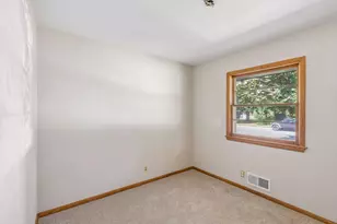 4243 Douglas Dr N, Crystal, MN 55422 - Photo 22