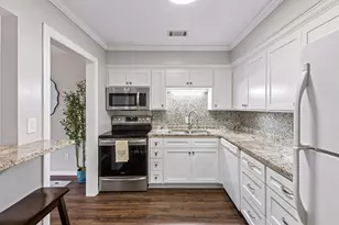 7227 W Franklin Ave, Saint Louis Park, MN 55426 - Photo 6