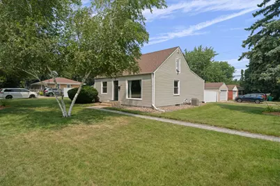8841 Nicollet Avenue S, Bloomington, MN 55420 - Photo 18