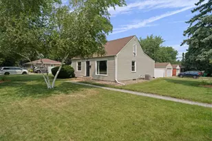 8841 Nicollet Ave S, Bloomington, MN 55420 - Photo 18