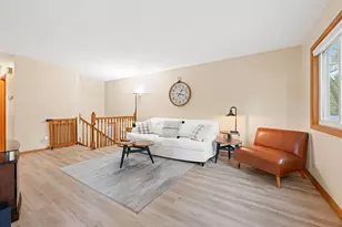 7476 Jeffery Ln S, Cottage Grove, MN 55016 - Photo 8