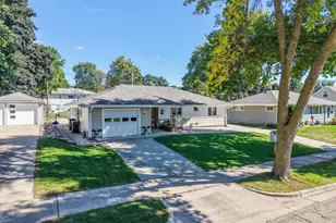 1520 10th Ave NE, Rochester, MN 55906 - Photo 22