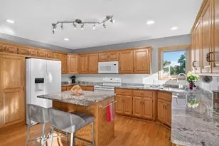 20365 Eidelweiss St NW, Oak Grove, MN 55011 - Photo 16