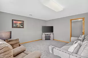 20365 Eidelweiss St NW, Oak Grove, MN 55011 - Photo 38