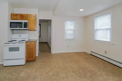 843 E Ivy Avenue E, Saint Paul, MN 55106 - Photo 8