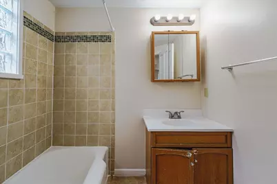843 E Ivy Avenue E, Saint Paul, MN 55106 - Photo 6