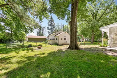 545 Willow Street, Faribault, MN 55021 - Photo 2