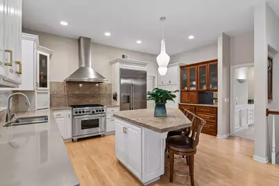 11539 Landing Road, Eden Prairie, MN 55347 - Photo 10