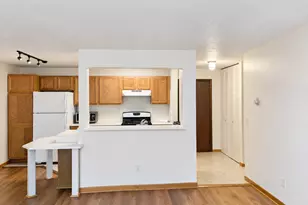 2630 Pleasant Ave S, Minneapolis, MN 55408 - Photo 4