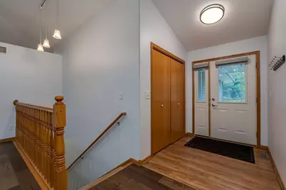 102 Loraine Drive, Lake Crystal, MN 56055 - Photo 2
