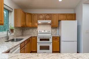 102 Loraine Dr, Lake Crystal, MN 56055 - Photo 16
