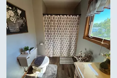 1709 Little John Court, Thief River Falls, MN 56701 - Photo 24