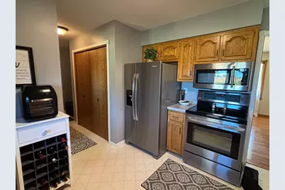 1709 Little John Court, Thief River Falls, MN 56701 - Photo 16