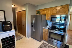 1709 Little John Ct, Thief River Falls, MN 56701 - Photo 16